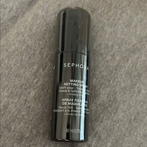 Makeup setting spray